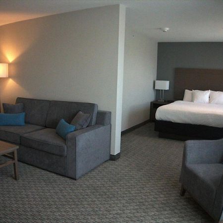 Brookstone Inn & Suites Форт-Додж Екстер'єр фото